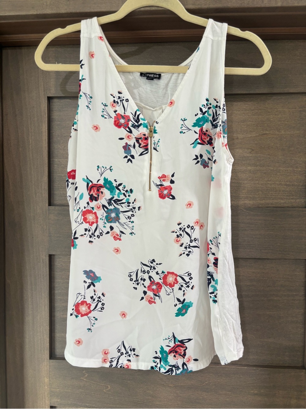 Express White Floral Zip-Front Sleeveless Tank